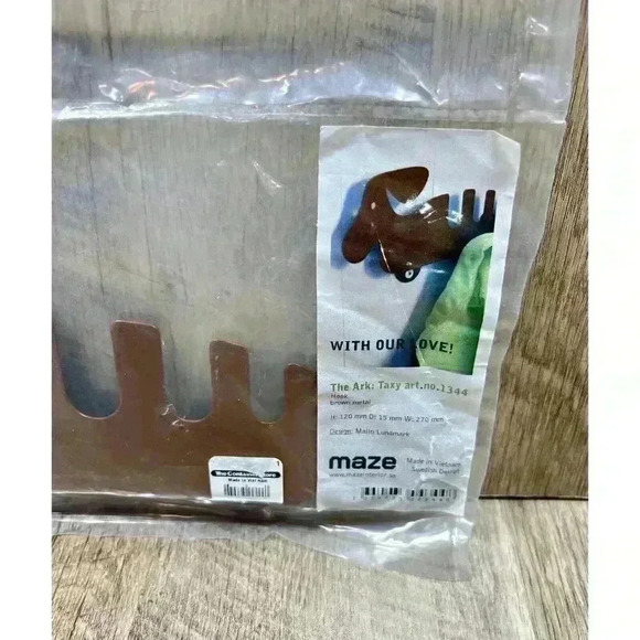 Metal Wall Hook Kids The Ark Moose Brown Weenie Dog Daushaund Container Store - Picture 4 of 5